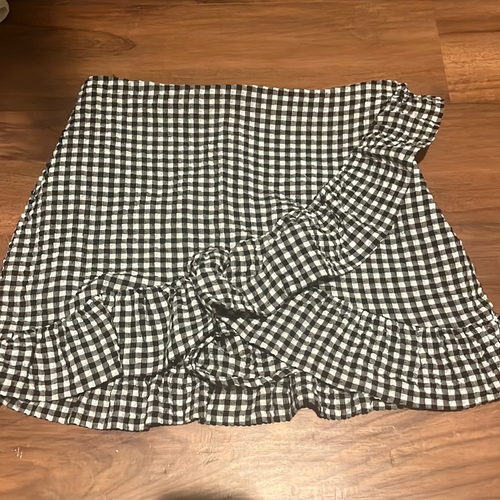 Checkered print skirt